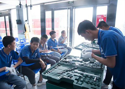 太原万通汽车学校地址